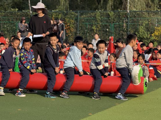 5b502c04-bdd7-4bdb-8cdd-a60b87146665