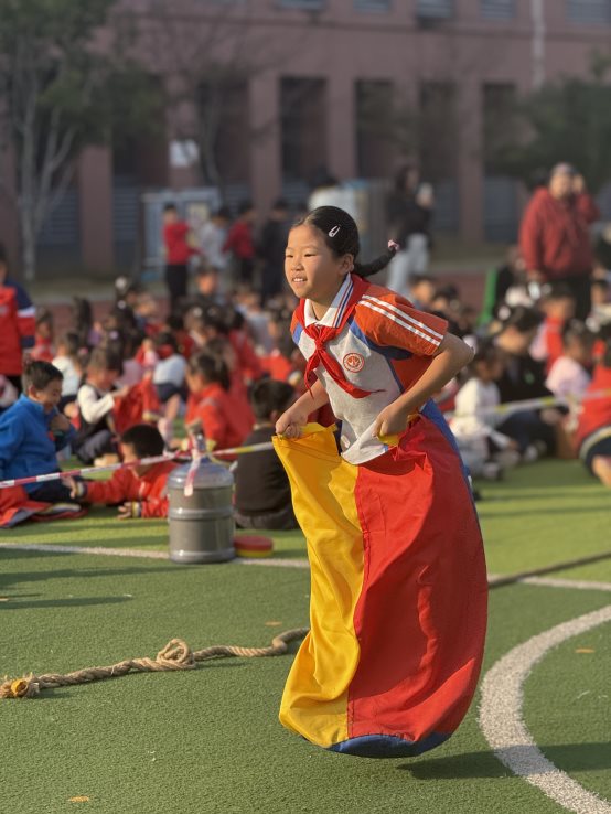 08a55b20-af20-4325-b22b-15548b04d492