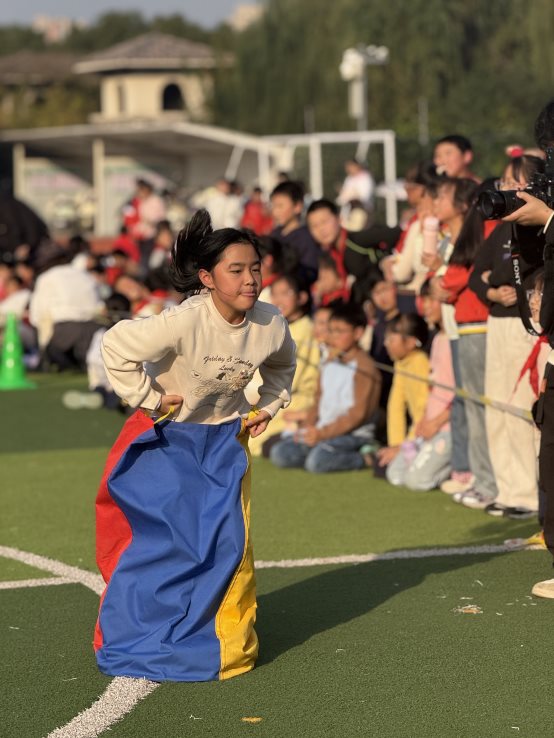 2dca163a-41a4-455b-9d28-1ccc2a4a3895